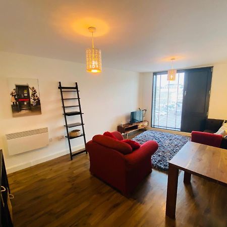 Stewart St James Walk Apartment Челтнем Екстер'єр фото